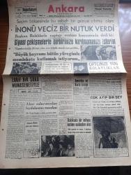 Ankara Gazetesi - 23 Ekim 1948 - Zarif bir şaka münasebetiyle yazan Hüseyin Cahit Yalçın Başmakale - İsmet İnönü veciz bir nutuk verdi - İsmet İnönü son seyahatlerinden birinde köylülerimiz ise hasbihalde bulunurken fotoğraf - İsmet İnönü Cumhuriyet bayramını bütün yüreğimde memleketle kutlamak istiyorum dedi - Amerika ve batı Birliği - akarsularımızdan faydalanma meselesi - Londra halkevinde türk resim sergisi - Picasso karım dünyanın en güzel kadınıdır diyor fotoğraf - dakikada 1 milyon kelime nakleden alet - Birleşmiş Milletler günü yarın kutlanıyor - korkulu geceler yazan Georges Simenon çeviren Çetin Altan - Silik çehreler filmi park ve sus sinemalarında - radyo programı - yüksek ses sanatkarı Hacer Buluş kemani Hasan Şenbülbül ve Bestekar dramalı Hasan sus sinemasında - Nadya ve arkadaşları Ulus sinemasında - yazlık Yıldız sinemasında Harun Reşit'in gözdesi - Ankara Halkevinde İngilizce kursları - Beşiktaş Hilal maçı - Ankaragücü Hacettepe maçı - okullar arası atletizm yarışları