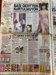 ŞOK GAZETESİ DOĞUM GÜNÜ HEDİYESİ - 28 AĞUSTOS 2002 - TAM TAKIM 12 SAYFADIR - İLHAN MANSIZ POSTERİ TAM SAYFA - İlhan Mansız-Nil Demirkazık-Yavuz Yılmaz-İffet Erkuvan-Oya Ünlü-Emine Ün-İbrahim Tatlıses-Deniz Akkaya-Zeki Alasya-Mustafa Denizli-Hakan Ünsal-Rivaldo-Zidane-Mert Yılmaz-Erbakan-Bill Clinton-Cem Uzan-Yılmaz Erdoğan-Funda Arar-Selin Denizli-Nur Yerlitaş-Sibel Can-Mustafa Sarıgül-Yalçın Küçük  Gözyaşları kimin umurunda-Valizini topla Herr Lorant-Denizli’nin kızı kalbine girdi-Üvey evlat mıyız-Cesur ve güzel-Başı dertten kurtulmuyor  Tok açın halinden anlar mı-ABD’li askerlerin fantezisi karılarına dansöz kıyafeti giydiriyorlar-Alman gelinlerin sayısı artıyor-Hepatit G virüsü HIV virüsü ile savaşıyor-Karılara dansöz kıyafeti giydiriyorlar-Valizini topla Herr Lorant-Taraftara yazık-Hakan da imzaladı-Zidane’ın kehaneti Rivaldo’ya koruma-Denizli’nin kızı kalbine girdi-Üvey evlat mıyız-Kona’nın rüyası-Tek başına takım gibi-Cesur ve güzel-Anne olmak istiyorum-Başı dertten kurtulmuyor-