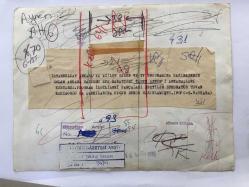 KLASİK TÜRK MÜZİĞİ SANATÇISI ve BESTECİ TANER ŞENER'İN ORİJİNAL BÜYÜK BOY FOTOĞRAFI - 24 x 18 cm EBADINDA - TAMER ŞENER SAHNEDE ELLERİNİ AÇIP GÜLÜMSERKEN ÇEKİLMİŞ BİR KARE