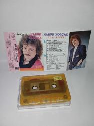 Kaset Harun Kolçak beni affet albümü.  Orijinal. Kartonette yazı var. sorunsuz çalışıyor.