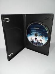 Dvd Harry Potter ve Zümrüdüanka Yoldaşlığı. Orijinal. Türkçe desteği YOK. Diller İngilizce ve Fransızca. Çalışmasını etkilemeyen çizikler var. sorunsuz  çalışıyor.