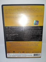 Dvd Yüzüklerin efendisi yüzük kardeşliği. Orijinal. Türkçe dublaj ve altyazı seçenekli. 2 disk. Disklerde çalışmasına engel olmayan yoğun çizikler var. Baştan sona sorunsuz çalışıyor.