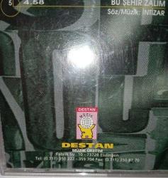 Cd İntizar gece nemi albümü. Destan Alman baskı. Orijinal. Kartonette hafif leke ile dinlemeyi etkilemeyen çizikler var. Sorunsuz çalışıyor. ULTRA NADİR.