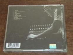 ENRIQUE IGLESIAS - ESCAPE  . . DÖNEM BASKISI MÜZİK CD SİDİR.