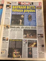 ŞOK GAZETESİ DOĞUM GÜNÜ HEDİYESİ - 22 KASIM 2010 - TAM TAKIM 12 SAYFADIR -Tayfun Genç-Dr. Figen Çiçek-Gülben Ergen-Necati Şaşmaz-Barbaros Hayrettin-Azra Akın-Beren Saat-Kıvanç Tatlıtuğ-Cem Yılmaz-Tuba Büyüküstün-Müslüm Gürses-Ajda Pekkan-Gülşen-Bengü Özerdem-Zafer Çağlayan-Bayram bitti fuhuşa paydos-Öldü 25 dakika sonra dirildi-Kalbini gözünün önünden ayırmıyor-Binbir Gece bereketi-Yatırım yapacak kadar param yok-Kanımı kaynatacak birini arıyorum-Hayrettin Paşa olacak-Ezel hain buluyor-Ünlüler Facebook’ta da yarışıyor-Kocalarım giderken 12 kurban kestiler-Aptal sarışını oynamam-Vatandaş Maliye’yi zengin edecek-Balık yine revaçta-Bankalardan af istedi-Bu bir mucize-Bayram bitti fuhuşa paydos-TIR’ı gelin arabası yaptı-Yanan otomobilden camı kırarak çıktı-Cinsellik dersleri-Güzelliği genetik-Yatırım yapacak kadar param yok-Ekmek alacak param yoktu-Çocuk Gözlerle Saygı-Çark komediye döndü-Sevmesini izlemeyecek-‘Her rolü oynarım’-Fırçalı Mesut-Yorum Kenan