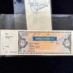 1982 İstanbul Bankası 2 Adet Banka Çeki