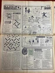 HAFTA SONU GAZETESİ DOĞUM GÜNÜ HEDİYESİ - 26 TEMMUZ 1970 - 4 SAYFADIR -Sevda Aydan-Sevda Alpay-Lolita-Hülya Koçyiğit-Ahmet Sezgin-Fatma Girik-Bedia Akartürk-Mustafa Diker-Muzaffer Akgün-Ayşe Kızılba-Belkıs Gölgeci-Saime Sinan-Neslihan-Cem Karaca-Burhan Tonguç-Nuri Sesigüzel-Safiye Ayla-Sevim Tuna-Emel Sayın-Ajda Pekkan- Sevda Aydan adaşıyla kapıştı-Lolita ben yuva yıkmam-İki kral bir filmde birleşti-Kıldan ince kılıçtan keskin bir tıraş bıçağı-Fatma Girik yine dertli-Hafif batı müziği bestekârları dernek kuruyor-Muzaffer Akgün radyoyu folklora ihanette suçladı-Saime Sinan çene estetiği yaptıracak-Ahmet Sezgin’e kayınvalide saldırdı-9 ses sanatçısı TRT’den davacı-Safiye Ayla ve genç sevgilisi yazıdan güzel bir gün çaldı-Nuri Sesigüzel Radyoda folklorcu yok diyor-Emel Sayın Ajda Pekkan’ı katladı-Sevim Tuna boğulma tehlikesi atlattı-Bizimkiler-Fatoş-Gün Görmüşler-Paris Tatili-Mercan Kolyesi Tokmuş-Ev Erkeği-Türkiye’de ve dünya’da en çok satan plaklar listesi