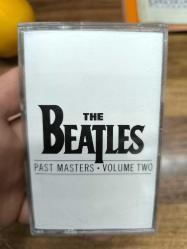 THE BEATLES - PAST MASTERS - VOLUME TWO - KASET