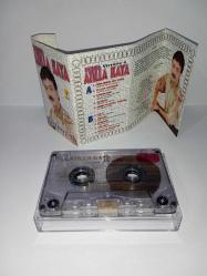 Kaset Kral Atilla Kaya virtüöz 2 albümü. Orijinal sorunsuz çalışıyor koleksiyonluk. liselim falcı Yağmur komşu kızı yıllar utansın adını yollara yazdım....