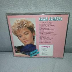 CD Nalan Altınörs olmaz ki a canım albümü. Orijinal 1989 Türküola ALMAN baskı. Disk 10 üzerinden 8.5 Sorunsuz çalışıyor. Koleksiyonluk
