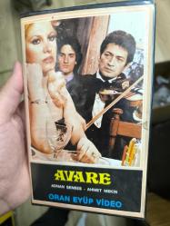 AVARE ADNAN ŞENSES AHMET MEKİN ORAN EYÜP VİDEO  VE STÜDYO  VHS KASET
