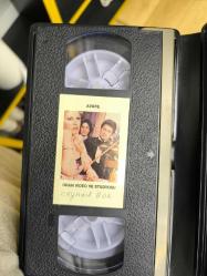 AVARE ADNAN ŞENSES AHMET MEKİN ORAN EYÜP VİDEO  VE STÜDYO  VHS KASET