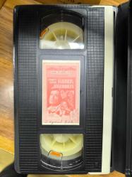 KADER ARKADAŞI CÜNEYT ARKIN EROL TAS ARSEL İSTANBUL FİLM VİDEO KASETİ VHS KASET