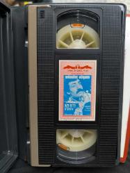 AĞLATTI KADER MÜSLÜM GÜRSES AYŞEGÜL ÜNSAL ARSEL İSTANBUL FİLM VİDEO VHS KASET