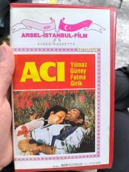 ACI YILMAZ GÜNEY FATMA GİRİK ARSEL İSTANBUL FİLM VİDEO KASETİ VHS KASET