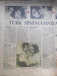 Milliyet Hafta Sonu Gazetesi - 6 Mart 1966 - Don Juanlık rehberi - Türk sinemasında ünlü çiftler - Türkan Şoray Cüneyt Arkın fotoğraf - Orhan Günşiray Leyla Sayar fotoğraf - İzzet Günay Fatma Girik fotoğraf - Ekrem Bora Pervin Par fotoğraf - Ediz Hun Hülya Koçyiğit fotoğraf - Muammer Karaca sinemada - Nebahat Çehre Fotoğrafı - Batman'da bir İstanbul kızı Belgin Doruk Fotoğrafı - toprağın kanı filmin rejisörü Atıf Yılmaz - Ankara müzik festivalinin en iyi solisti Yaşar Güvenir - müzik Kulübü hazırlayan Doğan Şener - mektuplaşmak isteyenler için - milliyet okuyucularına göre en çok sevilen yabancı şarkıcılar en çok sevilen şarkılar en çok sevilen yerli şarkıcılar en çok sevilen yerli topluluklar - Erol Büyükburç fotoğraf - Adamo fotoğraf - bir zarf dolusu namus yazan Adnan Tahir - sinema onları yüz defa daha güzelleştirdi - Marilyn Monroe kendini çok çirkin buluyordu Fotoğrafı - Cafer ile Hürmüz karikatür - dünya nelere gülüyor - konuşan fotoğraflar - Hoş Memo çizen Al Capp