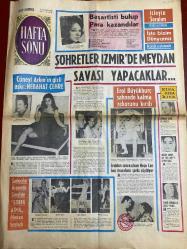 HAFTA SONU GAZETESİ DOĞUM GÜNÜ HEDİYESİ ( Turkish Newspaper ) - 8 AĞUSTOS 1968  - TAM TAKIM 12 SAYFADIR -Gönül Yazar-Cüneyt Arkın-Nebahat Çehre-Erol Büyükburç-Neşe Can-Nedret Koşal-Sevda Tüna-Ajda Pekkan-Nilüfer Koçyiğit-Tanju Okan-Güner Çıtanak-Muhterem Nur-Sema Özcan-Kuaför Demir-Ruhan Deniz-Süreyya Engin-İsmet Nedim-Nuri Sesigüzel-Tuna Oral-Belgin Doruk-İsmail Dümbüllü-Tayfun-Nesrin Sipahi-Mustafa Sağyaşar-Rüştü Demirci-Aliye Akkılıç-Canan Işık-Nuran Yakarlar-Mustafa Dalgıç-Aretha Franklin-Efgan Efekan-Zeki Müren-Sevim Tanürek-Özden Çelik-Ayşe Çelik-Aynil Nihad-Türkan Şoray-Selda Alkor-Amni Nihad  Şöhretler İzmir’de Meydan Savaşı Yapacaklar-Cüneyt Arkın’ın Gizli Aşkı Nebahat Çehre-Erol Büyükburç Sahnede Kalma Rekorunu Kırdı-Eroldan Sonra Çıkan Neşe Can Boş Masalara Şarkı Söylüyor-Sarkıcılar Arasında Şimdide Göbek Atma Modası Başladı-Başarı Tılsımı Bulup Para Kazandılar-Muhterem Nur’un Dansöz Elbiselerine Haciz Konuldu-Ajda Pekkan Paris Televizyonuna Çıkacak-yeni çıkan plaklar listes - İdil Koleksiyon