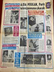 HAFTA SONU GAZETESİ DOĞUM GÜNÜ HEDİYESİ ( Turkish Newspaper ) - 8 AĞUSTOS 1968  - TAM TAKIM 12 SAYFADIR -Gönül Yazar-Cüneyt Arkın-Nebahat Çehre-Erol Büyükburç-Neşe Can-Nedret Koşal-Sevda Tüna-Ajda Pekkan-Nilüfer Koçyiğit-Tanju Okan-Güner Çıtanak-Muhterem Nur-Sema Özcan-Kuaför Demir-Ruhan Deniz-Süreyya Engin-İsmet Nedim-Nuri Sesigüzel-Tuna Oral-Belgin Doruk-İsmail Dümbüllü-Tayfun-Nesrin Sipahi-Mustafa Sağyaşar-Rüştü Demirci-Aliye Akkılıç-Canan Işık-Nuran Yakarlar-Mustafa Dalgıç-Aretha Franklin-Efgan Efekan-Zeki Müren-Sevim Tanürek-Özden Çelik-Ayşe Çelik-Aynil Nihad-Türkan Şoray-Selda Alkor-Amni Nihad  Şöhretler İzmir’de Meydan Savaşı Yapacaklar-Cüneyt Arkın’ın Gizli Aşkı Nebahat Çehre-Erol Büyükburç Sahnede Kalma Rekorunu Kırdı-Eroldan Sonra Çıkan Neşe Can Boş Masalara Şarkı Söylüyor-Sarkıcılar Arasında Şimdide Göbek Atma Modası Başladı-Başarı Tılsımı Bulup Para Kazandılar-Muhterem Nur’un Dansöz Elbiselerine Haciz Konuldu-Ajda Pekkan Paris Televizyonuna Çıkacak-yeni çıkan plaklar listes