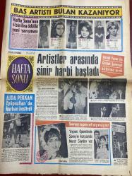 HAFTA SONU GAZETESİ DOĞUM GÜNÜ HEDİYESİ ( Turkish Newspaper ) - 27 HAZİRAN 1968  - TAM TAKIM 8 SAYFADIR -yeni çıkan plaklar listesi-Zeki Müren-Ajda Pekkan-Gönül Yazar-Öztürk Serengil-Murat Soydan-Türkan Şoray-Süle Yücel-Gülşen Ertena-Nuray Zengel-Peri-Han-Süreyya-Belgin Doruk-İzzet Günay-Mine Soley-Sezer Güvenirgil-Tunç Oral-Saniye Can-Yusuf Nalkesen-Nesrin Sipahi-Ayten Alpman-Kadri Ünalan-Engin Erge-Yaşar Güçlü-Rüştü Demirci-Aliye Akkılıç-Muazzez Türüng-Mahmut Coşkunsez-Fahri Işık-Gönül Öner-Adnan Varveren-Haydar Ağbaba-Elsa Martinelli-Brigitte Bardot-Leyla Süren-Meral Polat-Safiye Aylin  Baş Artist Bulan Kazanıyor-Hafta Sonu’nun 5 Bin Lira Ödüllü Yeni Yarışması-Artistler Arasında Sinir Harbi Başladı-Gönül Yazar ile Öztürk Serengil Birbirine Girdi-Ajda Pekkan Eyüpsultan’da Kurban Kestirdi-Şoray Operet Oynuyor-Peri-Han Beşiktaşlı Süreyya’ya Aşık Oldu-Dünya Dönüyor Şarkısı Filme Alınıyor-Mine Soley Kendisine Laf Atan Bir Şoföre Dayak Attı-Sezer Güvenirgil ile Tunç Oral Nişanlandı-Saniye
