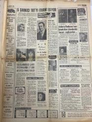 HAFTA SONU GAZETESİ DOĞUM GÜNÜ HEDİYESİ ( Turkish Newspaper ) - 27 HAZİRAN 1968  - TAM TAKIM 8 SAYFADIR -yeni çıkan plaklar listesi-Zeki Müren-Ajda Pekkan-Gönül Yazar-Öztürk Serengil-Murat Soydan-Türkan Şoray-Süle Yücel-Gülşen Ertena-Nuray Zengel-Peri-Han-Süreyya-Belgin Doruk-İzzet Günay-Mine Soley-Sezer Güvenirgil-Tunç Oral-Saniye Can-Yusuf Nalkesen-Nesrin Sipahi-Ayten Alpman-Kadri Ünalan-Engin Erge-Yaşar Güçlü-Rüştü Demirci-Aliye Akkılıç-Muazzez Türüng-Mahmut Coşkunsez-Fahri Işık-Gönül Öner-Adnan Varveren-Haydar Ağbaba-Elsa Martinelli-Brigitte Bardot-Leyla Süren-Meral Polat-Safiye Aylin  Baş Artist Bulan Kazanıyor-Hafta Sonu’nun 5 Bin Lira Ödüllü Yeni Yarışması-Artistler Arasında Sinir Harbi Başladı-Gönül Yazar ile Öztürk Serengil Birbirine Girdi-Ajda Pekkan Eyüpsultan’da Kurban Kestirdi-Şoray Operet Oynuyor-Peri-Han Beşiktaşlı Süreyya’ya Aşık Oldu-Dünya Dönüyor Şarkısı Filme Alınıyor-Mine Soley Kendisine Laf Atan Bir Şoföre Dayak Attı-Sezer Güvenirgil ile Tunç Oral Nişanlandı-Saniye