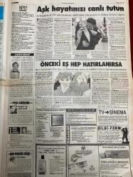 MİLLİYET FİESTA GAZETESİ DOĞUM GÜNÜ HEDİYESİ ( Turkish Newspaper ) - 13 HAZİRAN 1993 - 8 SAYFADIR -Gülşen Bubikoğlu-Hülya Avşar-Türkan Şoray-Zuhal Olcay-Gönül Yazar-Ferdi Tayfur-Muazzez Ersoy-Ahmet Selçuk-Coşkun Sabah-Bülent Ersoy-Seden Gürel-İsmet Ay-Hakkı Yalçın-Emel Sayın-Ajda Pekkan-Harika Avcı-Hülya Uğur-Sebahattin Öztürk-Abdullah Ercan-Orhan Zeki Ak-Adnan Sezgin-Abdullah Turhan Suifoğlu-K. Şenol-Ayşen Güleç Sanatçı cesur konuşmalı-Güneşi sev teslim olma-Güneşlenme konusunda önemli noktalar ve en yeni bilgiler-Başarının şerefine-Coşkun Sabah rekor peşinde-Bülent Ersoy’un uğuru-İsmet Ay’ın mutlu günü-Gönül Yazar’ın Adana korkusu-Demokrasiye sığınanlara bakın-Emel Ajda’dan neden kaçtı-Vefalı koltuk değnekleri-Bir şey daha var-Barcelona’da oynamak isterim-Spor gezeğeni-Aşk hayatınızı canlı tutun-Önceki eş hep hatırlanırsa-Yeşil güzeldir-Kadına çağrışım-Bir pratik köşe