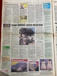 MİLLİYET FİESTA GAZETESİ DOĞUM GÜNÜ HEDİYESİ ( Turkish Newspaper ) - 13 HAZİRAN 1993 - 8 SAYFADIR -Gülşen Bubikoğlu-Hülya Avşar-Türkan Şoray-Zuhal Olcay-Gönül Yazar-Ferdi Tayfur-Muazzez Ersoy-Ahmet Selçuk-Coşkun Sabah-Bülent Ersoy-Seden Gürel-İsmet Ay-Hakkı Yalçın-Emel Sayın-Ajda Pekkan-Harika Avcı-Hülya Uğur-Sebahattin Öztürk-Abdullah Ercan-Orhan Zeki Ak-Adnan Sezgin-Abdullah Turhan Suifoğlu-K. Şenol-Ayşen Güleç Sanatçı cesur konuşmalı-Güneşi sev teslim olma-Güneşlenme konusunda önemli noktalar ve en yeni bilgiler-Başarının şerefine-Coşkun Sabah rekor peşinde-Bülent Ersoy’un uğuru-İsmet Ay’ın mutlu günü-Gönül Yazar’ın Adana korkusu-Demokrasiye sığınanlara bakın-Emel Ajda’dan neden kaçtı-Vefalı koltuk değnekleri-Bir şey daha var-Barcelona’da oynamak isterim-Spor gezeğeni-Aşk hayatınızı canlı tutun-Önceki eş hep hatırlanırsa-Yeşil güzeldir-Kadına çağrışım-Bir pratik köşe