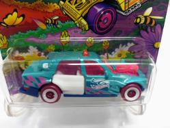 Hot WheelsTime Attaxi Bahar Temalı Arabalar - Diecast Model Araba Oyuncak Araba 4/5