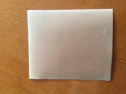 TÜRKİYE CUMHURİYETİ ESKİ BAŞBAKANI BÜLENT ECEVİT'İN BÜYÜK BOY ORİJİNAL AJANS-BASIN FOTOĞRAFI - 21 x 17 cm EBADINDA - BAŞBAKAN BÜLENT ECEVİT, CHP'NİN GENÇLİK KOLLARI KURULTAYINDA BAŞI SARILI OLAN DİVAN BAŞKANIYLA YAN YANAYKEN ÇEKİLMİŞ BİR KARE, 1979 - MEHMET ÜNLÜ