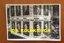 TÜRKİYE CUMHURİYETİ ESKİ BAŞBAKANI BÜLENT ECEVİT'İN ORİJİNAL 4'LÜ FOTOĞRAF SETİ - 18 x 12 cm EBADINDA - BÜLENT ECEVİT ZEYTİNBURNU'NDAKİ ABDİ İPEKÇİ SPOR TESİSİNİN TEMEL ATMA TÖRENİNDEYKEN ÇEKİLMİŞ 4 FARKLI KARE, KENDİSİNİ HAVA ALANINDA İL BAŞKANI EROL ÜNAL ve AYTEKİN KOTİL KARŞILADI, 26 TEMMUZ 1979