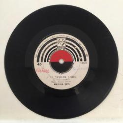 Mediha Şen - Alım yeşilim sarım / Bu yara başka yara / 45'lik