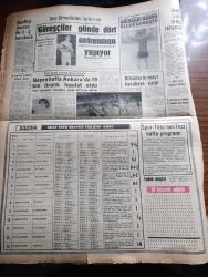 Zafer Gazetesi -  Turkish Newspaper - 3 Eylül 1968 - Çek Serabi yazan Füruzan Tekil Başmakale - Alman başbakanı Kurt Georg Kiesinger'in özel demeci Fotoğrafı - deprem felaketine uğrayan İran'da 10 bin ceset çıktı - İstanbul'da dünkü korkunç cinayet bir kadın ağabeyini iple boğdu - Maliye Bakanı Cihat Bilgehan açıkladı vergi sisteminde ıslahat yapılacak - İçişleri Bakanı Faruk Sükan açıkladı Beatnik ve Hippy'ler Türkiye'ye giremeyecek - Başbakan Süleyman Demirel 14 Eylül günü basın toplantısı yapacak - Almanya'dan askeri yardım istenecek - Turhan Feyzioğlu en büyük gericilik komünizmin çürümüş tekerlemelerine saplanıp kalmaktır dedi - yeni İngiliz tek adam güdümlü mermi sistemi Fotoğrafı - makarios Kral konstantin ile görüştü - İsrail'in Araplara jesti bayramlarda İsrail Kudüs kısmında tören yapmayacak - yeni akıma ayak uyduran Haldun Dormen plağa şarkı okuyacak fotoğraflar - sinema ve tiyatro programı - Brigitte Bardot'nun son aşkı da bitti fotoğraf - dilsizlerin maçı berabere kaldı