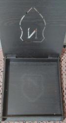 NİŞANTAŞI ÜNİVERSİTESİ LOGOLU AHŞAP PLAKET KUTUSU