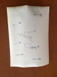 TÜRKİYE CUMHURİYETİ ESKİ BAŞBAKANI BÜLENT ECEVİT'İN 28 EYLÜL 1975 KIRIKKALE GEZİSİNDE ÇEKİLMİŞ ORİJİNAL AJANS-BASIN FOTOĞRAFI - 24 x 18 cm EBADINDA - TEK FOTOĞRAFTA 26 FARKLI KÜÇÜK KARE, HER BİR KARE 3,5 x 2,5 cm EBADINDA MİNİ BOYDADIR