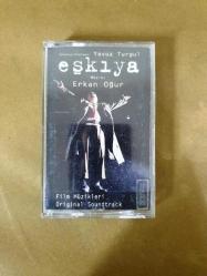 ERKAN OĞUR - EŞKIYA FİLM MÜZİKLERİ - KASET**