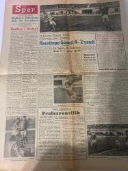 ZAFER GAZETESİ HAFTA SONU İLAVESİ DOĞUM GÜNÜ HEDİYESİ- 28 ŞUBAT 1954 - TURKİSH NEWSPAPER -Esat Ataç-Mona Freeman-Edgar Poe-Suna Korad-Sadi Günel-Refik Halid Karay-Orhan Kemal Yüregir-M. Şerif Alyanak-George Severo-Danielle Darrieux-Marlon Brando-Marlene Dietrich-Orhan Günek-Agatha Christie-Müzehher Conker-Zeki Rıza Sporel Kör talih diye işte buna derler-İki sevgili-Kaşla göz arasında-Sinema haberleri-Tiyatro Opera Sanatkârlarımız Suna Korad-Bir mevsim sohbeti-Bir şiirin hikayesi-Hikaye Kıskançlık-Hayatımın en zor dakikaları-Kısa sinema haberleri-Sinemanın dehşet çocuğu-Yeni çevrilen filmler-Her dem taze büyük anne-Kore’de kızılların elinde-İtalyanların kendilerine mal etmek istedikleri Türk artisti Orhan Günek’in başarıları-İstanbul sanat aleminde-Meşhur Danielle Darrieux pazar kronikleri-İmzasız mektupların esrarı-Dünya nelere gülüyor-Beşiktaş 3 Adalet 1-Hacettepe Güneşi 4-2 yendi-D. Spor A. Gücüne 5-4 galip geldi-Hakimiyet kupası futbol maçlarına dün başlandı-Balkan talebe spor festi