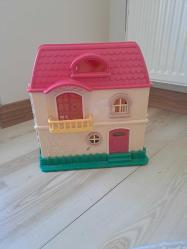 Oyuncak Bebek Evi