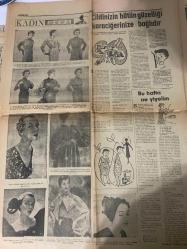 DÜNYA GAZETESİ PAZAR İLAVESİ DOĞUM GÜNÜ HEDİYESİ- 1 ŞUBAT 1953 - TURKİSH NEWSPAPER -Sahir Ünsal-Ali Hanım-Debra Paget-Pier Angeli-Behçet Cemal-Anne Francis-Clark Gable-Kathryn Grayson-Tristan Bernard-Robert Drummert-Şahap Tayfur İstanbul akisleri Daldan dala-Talih ve sigorta-Sevinç ve keder bir arada-Angeli aşık mı-Halkın kulağı dibinde yakalanan gangsterler-Mesut bir kadın Anne Francis-Tekrarıyla Gable-Güzel ve sevimli yıldız Kathryn Grayson-Dünya mizah Avukatın şakaları-Sağ ve sol-Tristan Bernard’tan şakalar-Meslekdaş-Paramı ne yapacakmış-Londra hikayesi-Fransayı mesut eden insanlar Karikatür sanatının üstadları-Kadın Moda-Cildinizin bütün güzelliği karaciğerinize bağlıdır-Bu hafta ne yiyelim-Rio zencilerinin esrarlı parolası Macumba-Eski İstanbul hayatı Boğaziçinin ay ışığı tanrıçası ve Emirgan’da geçen sefahet günleri-İlimde yeni buluşlar-Modellerin cazibesiyle satılan mallar-Spor Japon güreşçileri bugün geliyor-İstanbulspor Vefa’yı 2-1 mağlup etti-Beykoz 3 Emniyet 1-Kısa spor habe