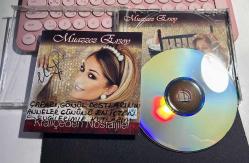 KRALİÇEDEN NOSTALJİLER - MUAZZEZ ERSOY - ŞARKICININ KENDİSİNİN 