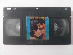 HÜLYA Hülya Avşar, İbrahim Tatlıses VHS Film  ( Kartonetsiz )