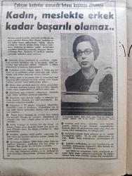 Hürriyet Pazar Extra Gazetesi - Turkish Newspaper - 1960'lı yıllar - Bizimkiler Renkli Karikatür - Fatoş Renkli Karikatür - orijinal bir test neleri bilmek lazım - genç yaşta yuva kurmak iyidir ama - gözlüğünüz de sizi ele  verebilir - Bir İtalyan psikoloğu hanımları uyarıyor - çalışan kadınlar arasında fırtına koparan düşünce kadın meslekte erkek kadar başarılı olamaz - Bir test ev kadınının işi kolay değil bütçenizi İyi idare ediyor musunuz - King'in öldürülüşünü gören adam Gerard Croiset Fotoğraflar - gülmek ne güzel şey hazırlayan Kemal Bisalman - bir İngiliz karikatüristi - Koleje giden evlat - köylü kızı şehirde - Bir Tavsiye - Güngörmüşler renkli karikatür