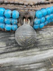 ESKİ ÇANLAR - KÖPEK TASMASI