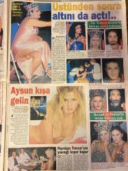 HAFTA SONU GAZETESİ DOĞUM GÜNÜ HEDİYESİ  ( Turkish Newspaper ) - 18 AĞUSTOS 1999 - TAM TAKIM 20 SAYFADIR -Nilüfer Kurt-Sharon Stone-Farrah Fawcett-Catherine Zeta Jones-Michael Douglas-Bruce Willis-Liv Tyler-Demi Moore-Sibel Can-Selami Şahin-Nalan-Ayşen-Neslihan Yargıcı-Pınar Aydın-Mesut Yar-Mahsun Kırmızıgül-Hamiyet Ayhan-Ayşegül Aldinç-Nurseli İdiz-Demet Şener-Aysun Kayacı-Eren Aysan-Nurdan Torun-Müjdat Gezen-Nükhet Duru-Yasemin Koşal-Yıldız Kenter-İzel Çeliköz-Burak Kut-Dilek Türkan-Ece Erken-Mahsun Kırmızıgül-Tuğba Hanım-İzzet Yıldızhan-Sabancı çifti-Hakan Ural-Sibel Can-Yeşim Salkım-Ajda Pekkan-Turhan Yükseler-Bülent Ersoy-Hüseyin Arman-Arman Uydaş-Yeşim Anıl-Funda Barın-Cem Adler-Müjdat Gezen-Nükhet Duru-Yasemin Koşal-Yıldız Kenter-İzel Çeliköz-Burak Kut-Yeşim Anıl-Arto