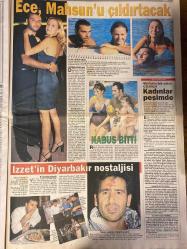 HAFTA SONU GAZETESİ DOĞUM GÜNÜ HEDİYESİ  ( Turkish Newspaper ) - 18 AĞUSTOS 1999 - TAM TAKIM 20 SAYFADIR -Nilüfer Kurt-Sharon Stone-Farrah Fawcett-Catherine Zeta Jones-Michael Douglas-Bruce Willis-Liv Tyler-Demi Moore-Sibel Can-Selami Şahin-Nalan-Ayşen-Neslihan Yargıcı-Pınar Aydın-Mesut Yar-Mahsun Kırmızıgül-Hamiyet Ayhan-Ayşegül Aldinç-Nurseli İdiz-Demet Şener-Aysun Kayacı-Eren Aysan-Nurdan Torun-Müjdat Gezen-Nükhet Duru-Yasemin Koşal-Yıldız Kenter-İzel Çeliköz-Burak Kut-Dilek Türkan-Ece Erken-Mahsun Kırmızıgül-Tuğba Hanım-İzzet Yıldızhan-Sabancı çifti-Hakan Ural-Sibel Can-Yeşim Salkım-Ajda Pekkan-Turhan Yükseler-Bülent Ersoy-Hüseyin Arman-Arman Uydaş-Yeşim Anıl-Funda Barın-Cem Adler-Müjdat Gezen-Nükhet Duru-Yasemin Koşal-Yıldız Kenter-İzel Çeliköz-Burak Kut-Yeşim Anıl-Arto