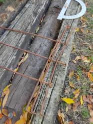 ÇOK YAŞLI PENCERE KORKULUĞU