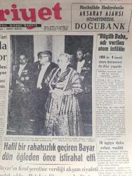 Hürriyet Gazetesi - Turkish Newspaper - 8 Mart 1955 - Trikotaj sanayii haftada ancak 3 gün çalışabiliyor - Cumhurreisi Celal Bayar ve bayan Reşide Bayar dün akşam Kral 2. Faysal şerefine verdiği ziyafette fotoğraf - hafif bir rahatsızlık geçiren Celal Bayar Dün öğleden önce istirahat etti - Tops darlığını gidermek üzere yer fıstığından tops yapılacak - üzerlerine kadın erkek adları yazıldıktan sonra denize atılan kaşıklar fotoğraf - Hüseyin Cahit Yalçın için af veya tahliye ihtimali yok - Türk Irak paktı orta şark tarihinde yeni fasıl açtı harita - kadın satılmaz filmi şan sinemasında - Mogambo filmi yeni Melek sinemasında - Milli Piyango Dün çekildi - foto haber - Sadık mankenler fotoğraf - 5 dolar ve zeka sayesinde fotoğraf - Gripin - Deschiens kan kuvvet şurubu - İstanbul Ankara Radyosu Programı - Sulfaderme yara merhemi - Fatoş karikatür - güngörmüşler karikatür - Gökler hakimi Gordon karikatür - büyükbaba adı verilen atom intifakı