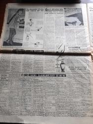 Hürriyet Gazetesi - Turkish Newspaper - 24 Temmuz 1957 - Osman Bölükbaşı Dün tahliye edildi - Osman Bölükbaşı Dün tahliye edildikten sonra Ankara merkez cezaevinin önünde kendisini karşılayanlar arasında fotoğraf - 5 yaşındaki Ayşegül Osman bölükbaşı'nın tahliye edileceğini rüyada görmüş - Keskin ağırcezası  Müddeiumumi Lütfü Sağlat aza Halil Özveren Reis Sırrı Kalaycıoğlu ve Aza Nihat Sağın Alp fotoğraf - Atatürk üniversitesinin temeli Dün Erzurum'da törenle atıldı - Reisicumhur Celal Bayar dün gümüş bir pala ile Erzurum'da Atatürk üniversitesinin temeline ilk harcını koyarken yanında Adnan Menderes fotoğraf - dahiliye vekili Namık Gedik dün halde fiyatları tetkik ederken - Türkiye Kıbrıs'ı Taksim tezinden dönmüyor - ikimizin erkeği yazan Vicki Baum Yazı Dizisi - Hürriyet şehitleri için tören yapıldı fotoğraf - Amerikalı iş adamları Ankara'da dün bir basın toplantısı yaptı fotoğraf  - Karagöz hokkabaz skeç elektrikli kukla Hakkı Molla - Beşiktaş İsveç'te - 19 Mayıs stadı açılıyor