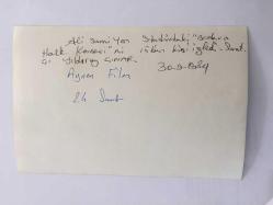 TÜRK HALK MÜZİĞİ SANATÇISI YILDIRAY ÇINAR'IN ORİJİNAL FOTOĞRAFI - 18 x 12 cm EBADINDA - YILDIRAY ÇINAR, ALİ SAMİ YEN STADI'NDAKİ BEDAVA HALK KONSERİNDE FOLKLÖR EKİBİNİN ÖNÜNDE 15 BİN KİŞİYE TÜRKÜ OKURKEN ÇEKİLMİŞ BİR KARE, 30 EYLÜL 1984