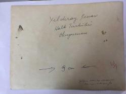 TÜRK HALK MÜZİĞİ SANATÇISI YILDIRAY ÇINAR'IN ORİJİNAL BÜYÜK BOY FOTOĞRAFI - 24 x 18 cm EBADINDA - YILDIRAY ÇINAR, GÜLHANE ASKERİ TIP AKADEMİSİ'NDEKİ HASTALARA KONSER VERİRKEN ÇEKİLMİŞ BİR KARE... ÖZEL ARŞİV