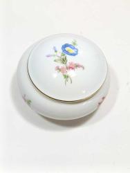 P2---ROYAL BAVARIA ÇİÇRK DESENLİ PORSELEN KUTU