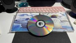 HAPPY FEET - MUSIC FROM THE MOTION PICTURE - FEATURING THE SONG OF THE HEART BY PRINCE & HIT ME UP THE DEBUT SINGLE FROM GIA FARRELL - WARNER BROS ENTERTAINMENT 2006